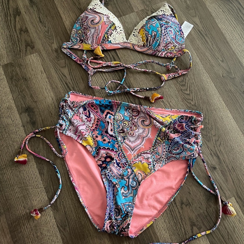 2 piece set - Picture 2 of 8